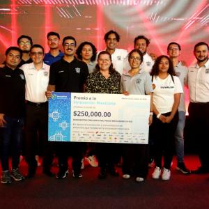 Equipo CUValles Premio Innovación Mexicana